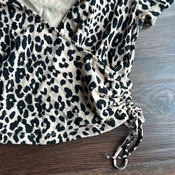 Forever 21 Animal Print Crop Top | Animal Print | Crop Top - Picture 3 of 6